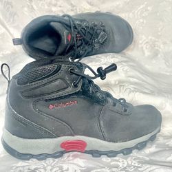 Youth Shoe - Columbia Omni Grip Youth Bootie Size 13 BC 2852-010 Black Techlite 