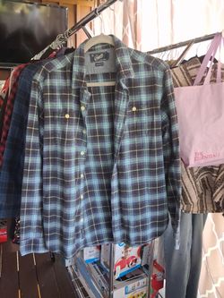 Flannel shirt Size large