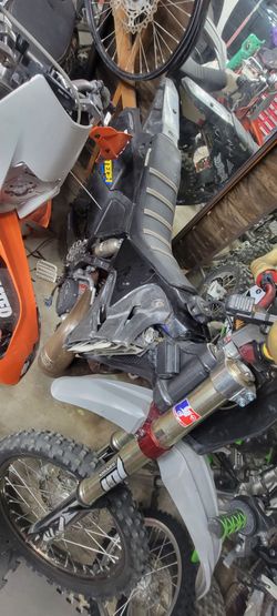 Yz250