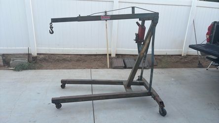Engine crane/hoist cherry picker