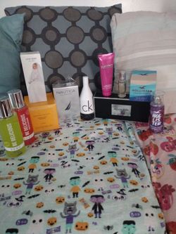 Paquete de perfumes original  nuevos