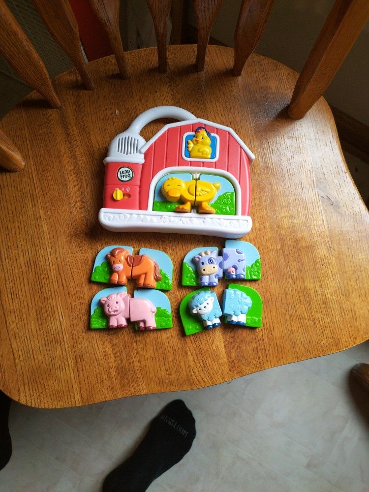 LeapFrog Fridge Farm Magnetic Animal Set