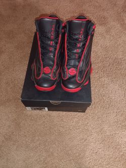 Men's shoes size 12