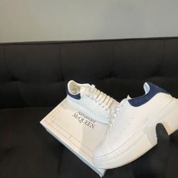 While Navy Blue Alexander Maureen’s,worn Once Look Brand New.