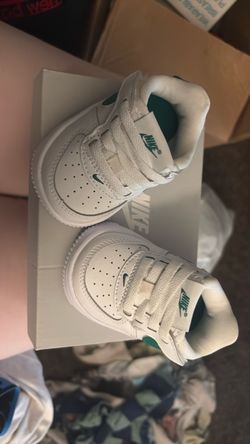 Nike Air Force 1 Toddler Sneakers White Green