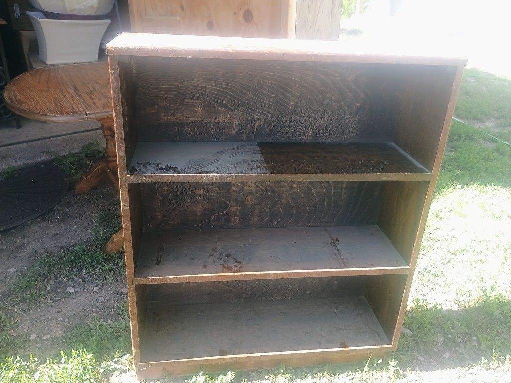 Mahogany Bookshelf