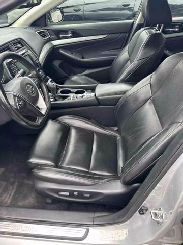 2017 Nissan Maxima