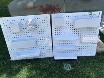 Aluminum peg boards with accessories