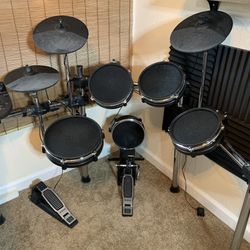 Alesia Surge Mesh 8 Piece E-Drum Kit + Amp