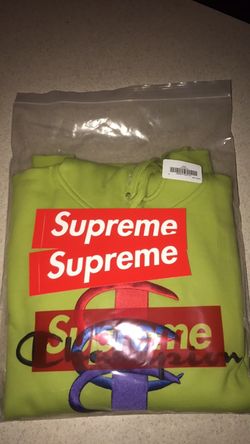 Supreme hoodie