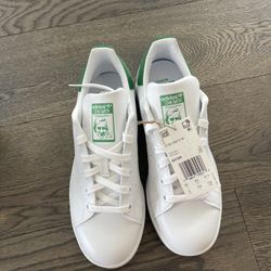 New with box) Adidas Stan Smith green women us 6 