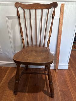 Vintage Wood Windsor Spindle Back Chair