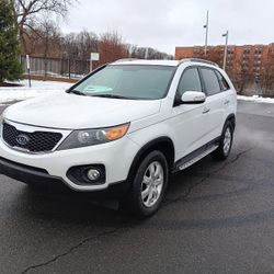 KIA SORENTO 2013 CLEAN CARFAX RUNS PERFECT 