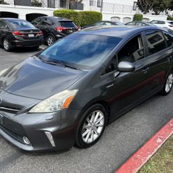 2012 Toyota Prius V