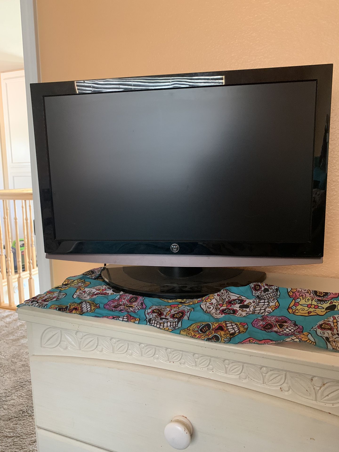 (2)     32 Inch Westing House TVs 