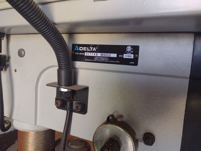 Ac Delta Drill Press Barely Used