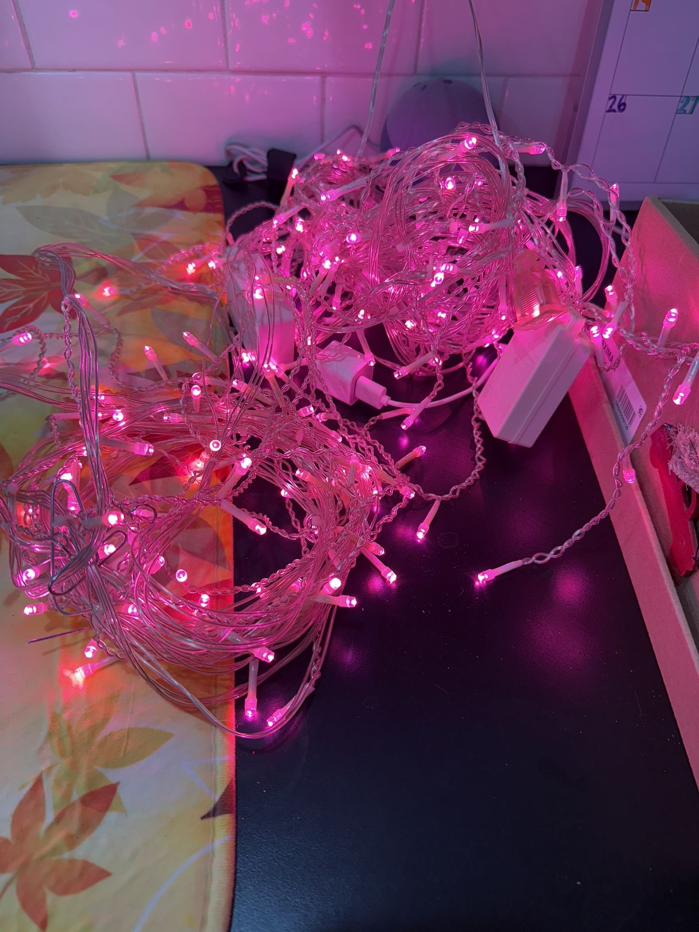 5 Sets Of Pink Icicle Lights.