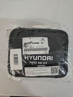 Hyundai First aid kit