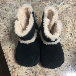 Ugg Baby Size 2-3 