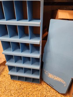 Hot wheels display rack with stand