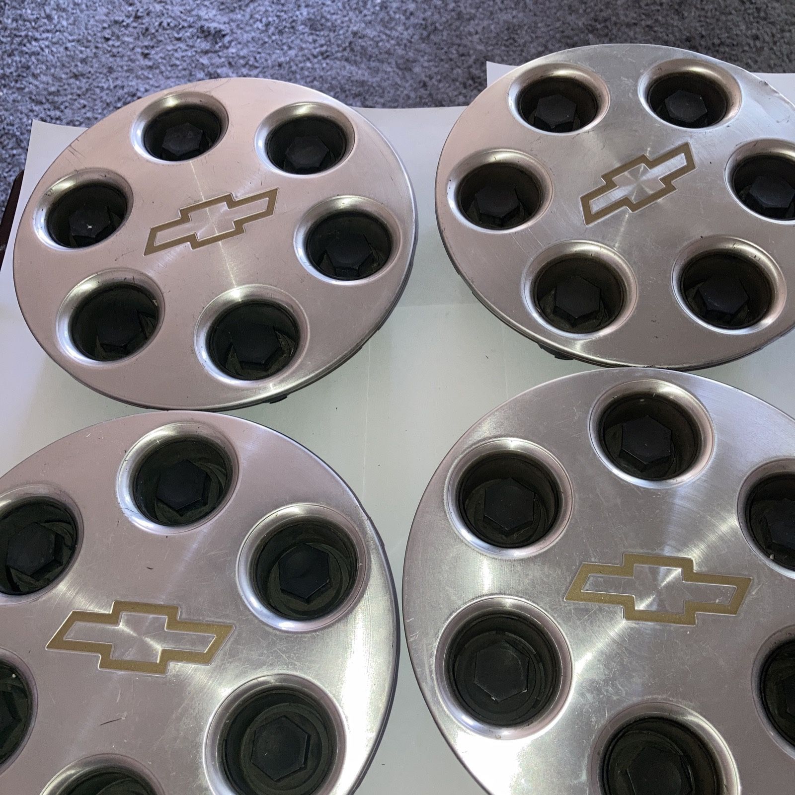 2000-2003 Chevy Factory Wheel Rim Center Hub Cap Cover OEM 1(contact info removed)