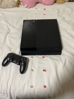 Sony PS4 gaming console