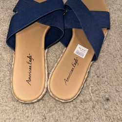 Size 11 Eagle Jeans Slipper for in New CT - OfferUp