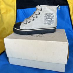 Burberry Toddler Shoe