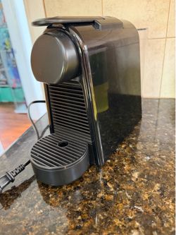 Nespresso Essenza Mini Coffee and Espresso Machine by De'Longhi PRICE IS FIRM