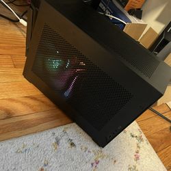 Lian Li Mini ITX Gaming PC