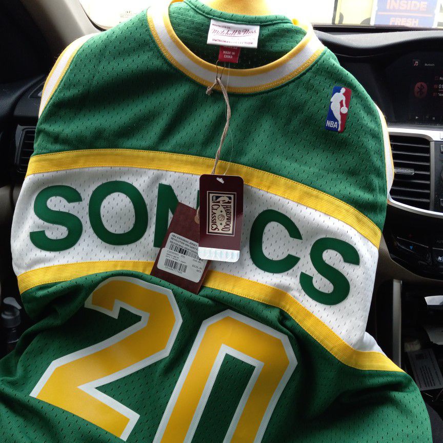 Gary Payton Sonics Jersey (1996 Champion/NBA Collab) for Sale in Renton, WA  - OfferUp