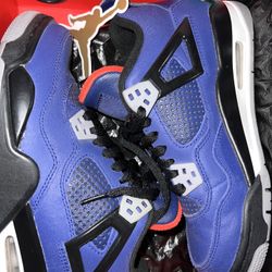 Jordan 4’s