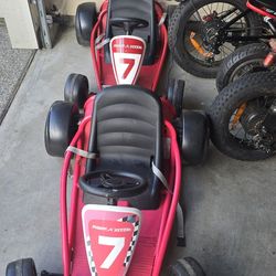 RADIO FLYER KIDS GO KART