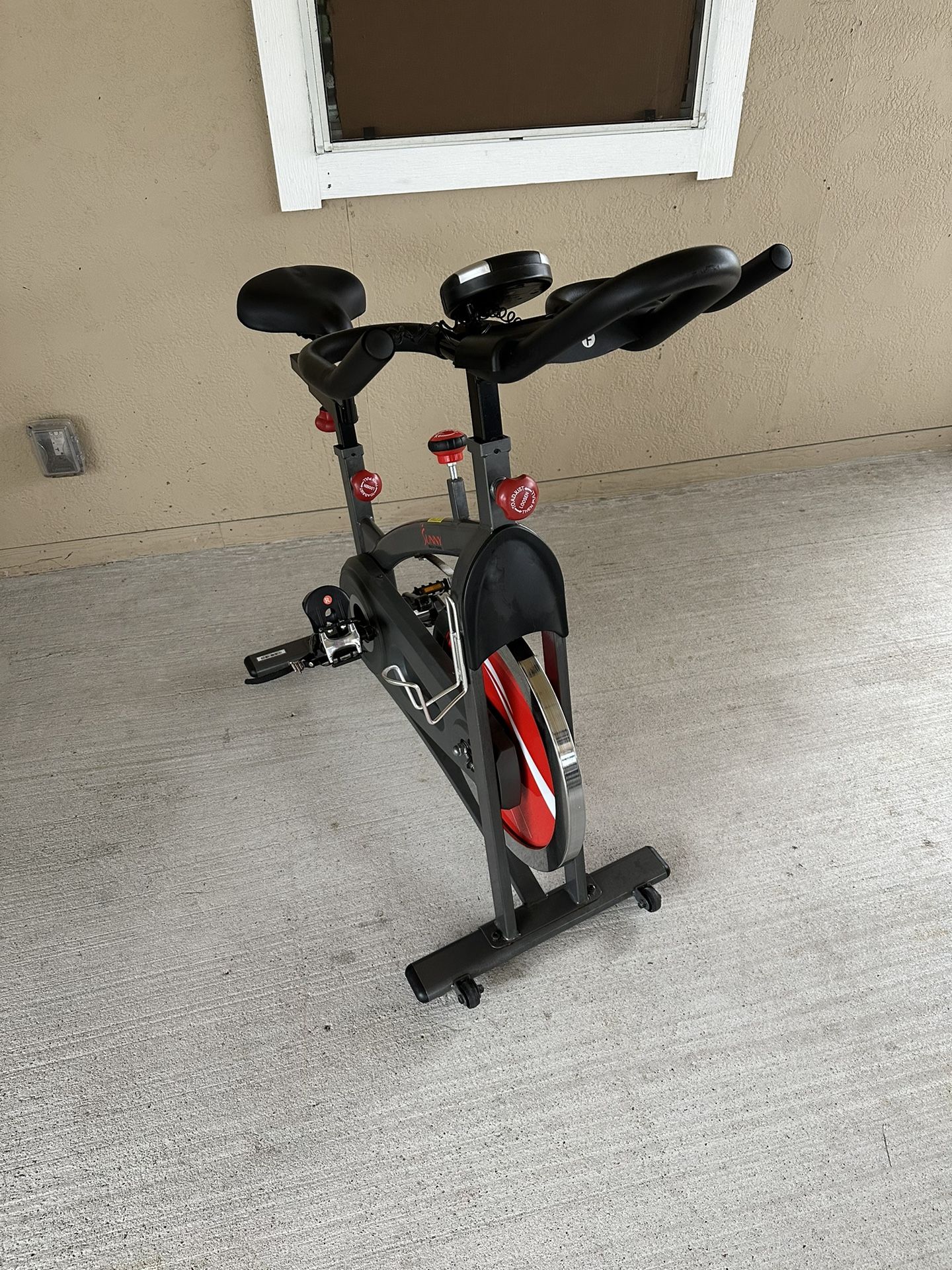 sunny health and fitness 49 lb flywheel