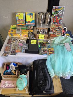 Estate lot Sale: Sportscards, Comics, Pokémon card collection, Tablet