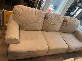 Free couch/ sofa. light gray. Local pick up only