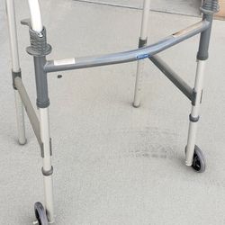 Aluminum Folding Walkers 