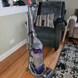 Dyson Dc25 Vacuum 