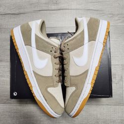 Nike Dunk Gum Bottom