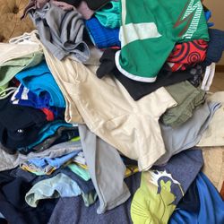 Ropa De Niño Size  7y 8  $3.00 La Pieza O 2x$5.00