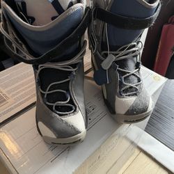 Salomon Snowboard Boots - women’s 9.5