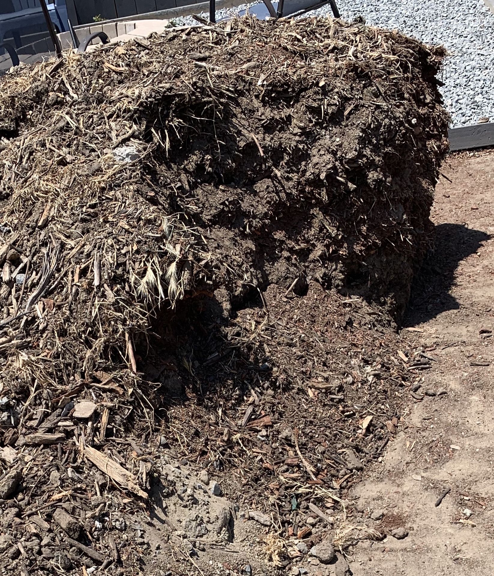 FREE DIRT mixed with MULCH for Sale in San Diego, CA OfferUp