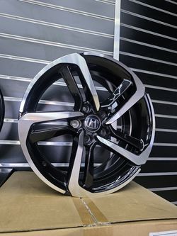 Honda replica 17 INCH wheels on sale 
We do financing same as cash