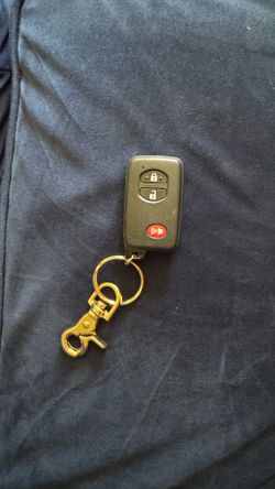 2013-2019 Toyota Prius Key FOB - All Models V C Prime