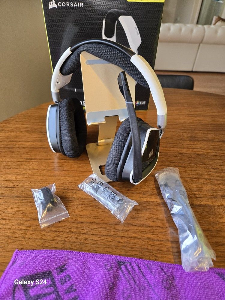 CORSAIR GAMING HEADPHONES π§