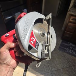 Skilsaw Circular Saw