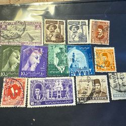 1922 -52 Nice Collection Old Egypt Stamps