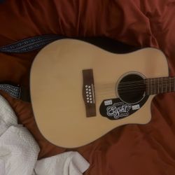 12 String Fender Great Condition 