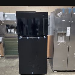 New Frigidaire  Freezer Refrigerator 