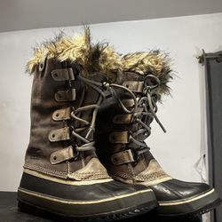 Sorel Joan of Arctic Lace Up Boot Suede Faux Fur Waterproof Gray Black 